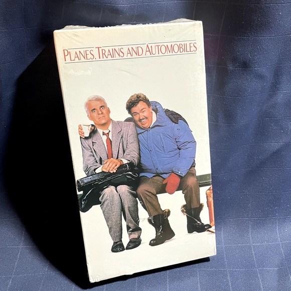 VTG 1990 Paramount ‘Planes Trains and Automobiles’ VHS tape *sealed* John Candy! - Picture 1 of 5